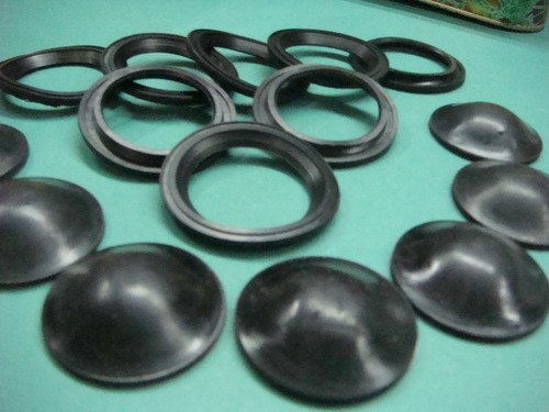 供兰州金属软管接头和甘肃橡胶制品首选富通达