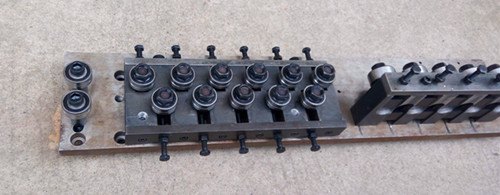 22轮钢丝绳调直器扁钢调直器调直器厂家