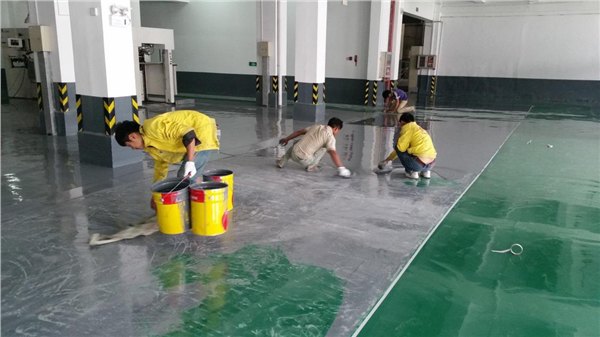 兴义羽毛球场施工选择璋润