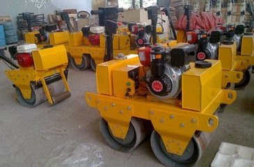 全液压手扶式压路机生产800A型全液压手扶式双轮压路机厂家