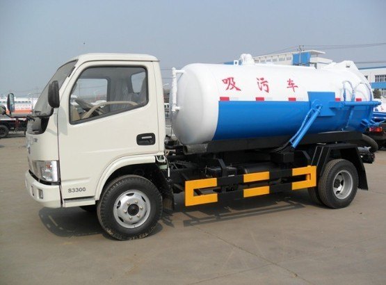 山东小型吸污车