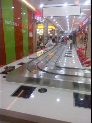 江门回转小火锅设备价格江门旋转小火锅设备厂家