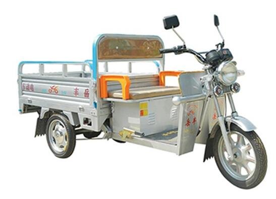 载货电动三轮车