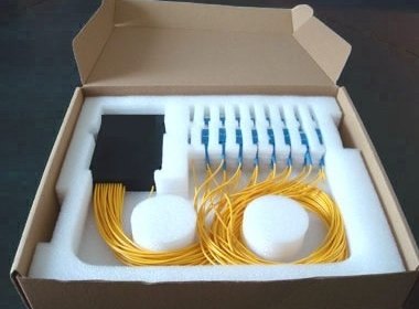 尾纤式分光器FC接头盒式波导插片1分16尾纤式分光器
