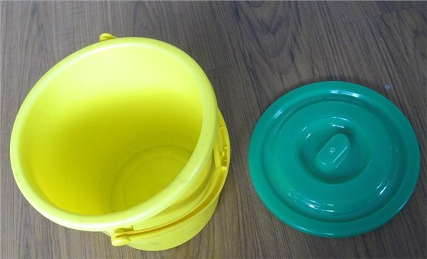 塑料桶模具厂家专业承接供应各种规格优质塑料桶模具