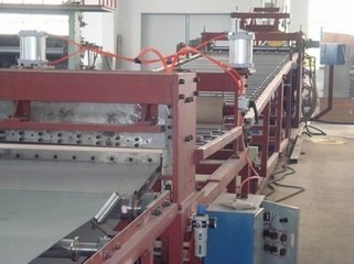 PVC透明片材生产线供应商青岛德泰塑料机械PVC透明片材生产线加盟