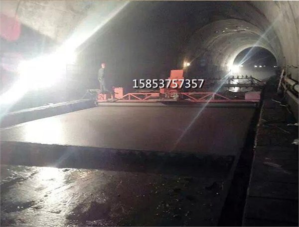 鹿泉市隧道混凝土摊铺机两滚轴水泥摊平机厂家