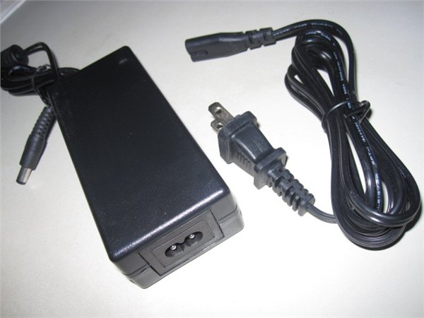 12V5A电源适配器