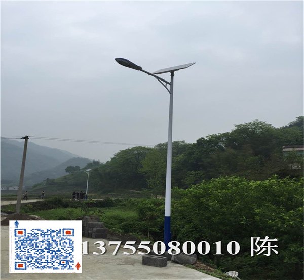 湖南路灯厂攸县茶陵led路灯杆太阳能路灯批发湖南路灯价格表