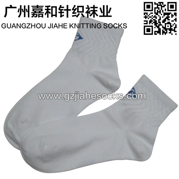 供应运动袜全棉 男运动袜批发 纯棉运动袜批发