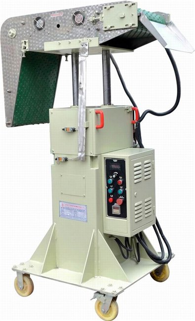解决手工具研磨筛选用磁性分料机