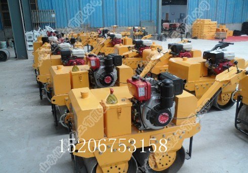 800A型全液压手扶式双轮压路机
