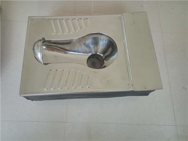 泊头厂家批发供应环保厕所用节水发泡蹲便器