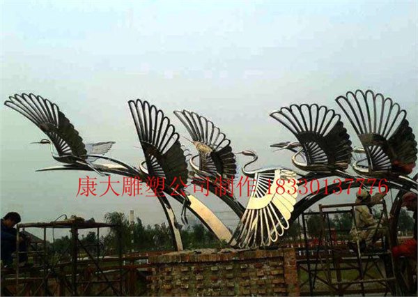 白钢天鹅雕塑，天鹅雕塑，动物天鹅雕塑，大型不锈钢雕塑