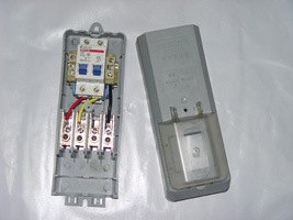 厂家直销路灯保险盒 保险丝接线盒 路灯配电盒EKM2035 价格实惠