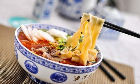 东方宫兰州牛肉拉面加盟费，中国兰州牛肉拉面加盟电话