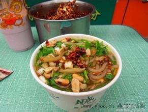 正宗晓富酸辣粉加盟，西单天下晓富酸辣粉加盟费