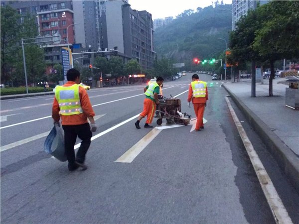 陕西马路划线施工公司 
