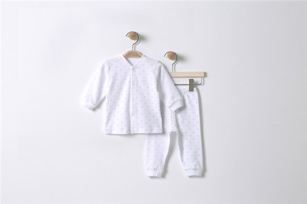 婴儿服装价格,婴儿服装加盟,毓恩服饰