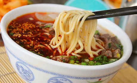 正宗中国兰州牛肉拉面总部，东方宫兰州牛肉拉面加盟