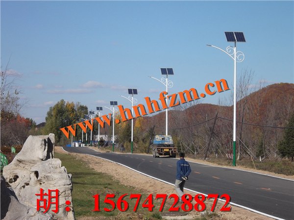 广西防城港 港口 防城区太阳能路灯价格 led户外亮化路灯
