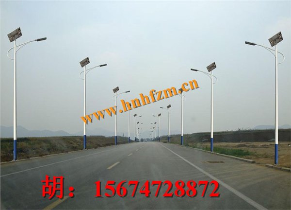广西凭祥市太阳能道路灯厂家 单双头臂道路灯 LED路灯找浩峰照明