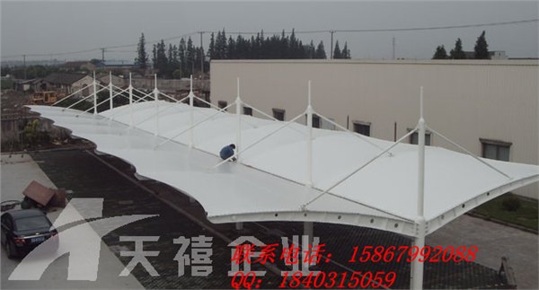 城市膜结构广场园林遮阳景观棚智能充电停车棚浙江天禧厂家直供