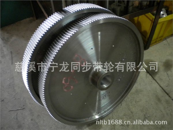 供应优质同步轮，链轮齿轮，皮带轮，锥套等传动件