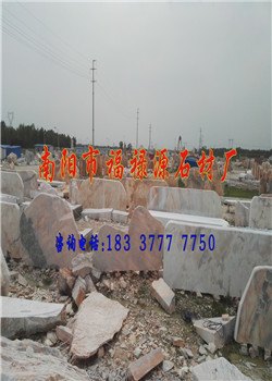 河南南阳晚霞石石场景观石那里多——到福禄源石业