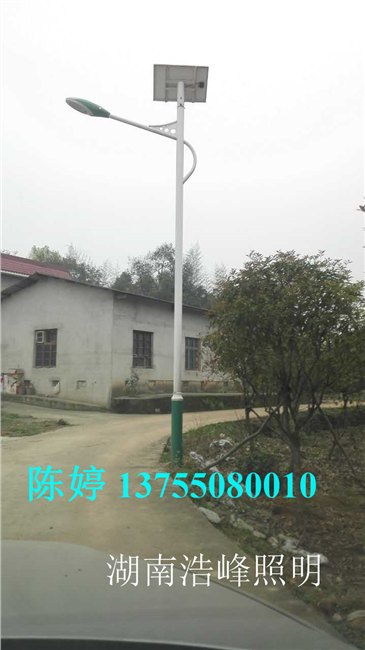 广西柳州太阳能路灯广西路灯厂农村led路灯厂家询价
