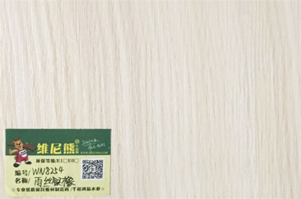 暖白大浮雕杉木机拼无缝生态板，质量环保免漆防水厂家直销