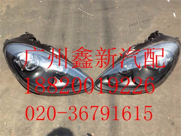供应奔驰CLS300大灯、减震器、倒车镜拆车件