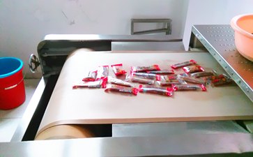 隧道式微波牛肉干杀菌机