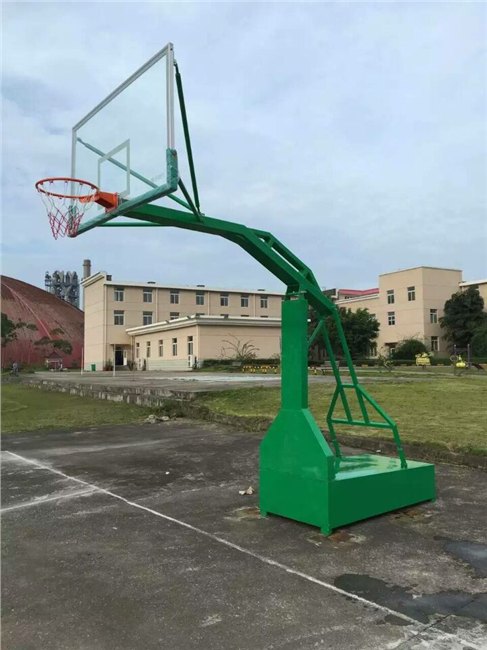 昆明生产篮球架的厂家