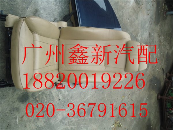 供应宝马X5座椅、中央扶手、空调出风口拆车