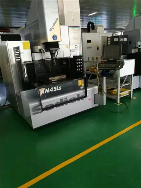 供应广东低价提供镜面火花机沙迪克AD30L等型号二手镜面火花机