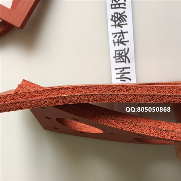 替代圣戈班保温隔热硅胶海棉材料