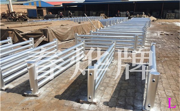 D133-3500-4光排管散热器工业暖气片