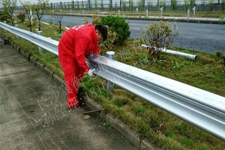 波形护栏|波形护栏厂家|重庆生产厂家护栏板