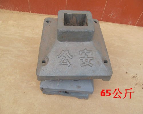 护栏底座专业生产厂