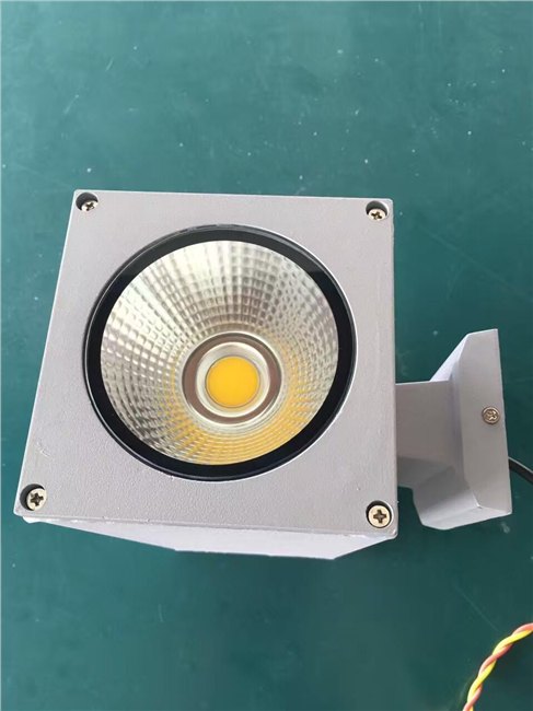 专业户外上下照方形COB壁灯12W15W18W防水COB壁灯