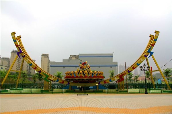 大型游乐设备厂家，公园大型户外游乐设备厂家，神州飞碟价格多少钱