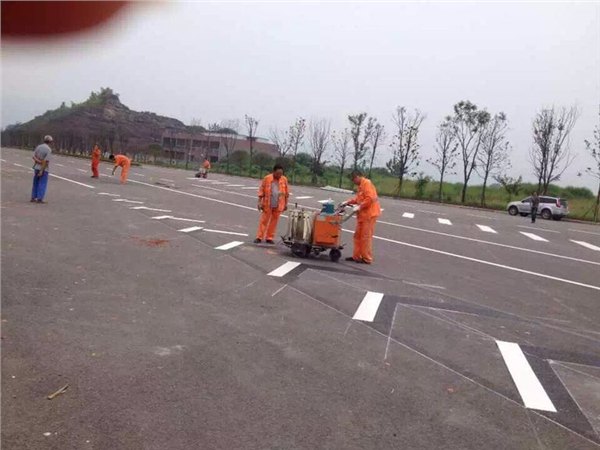四川江油广汉道路划画线施工公司