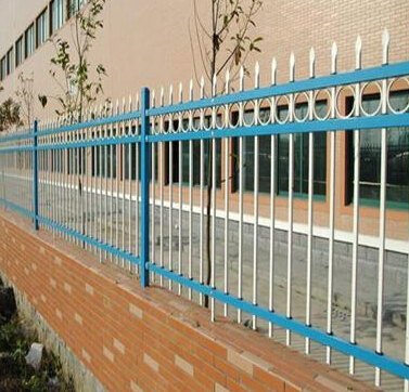 供甘肃张掖锌钢护栏和金昌锌钢道路护栏