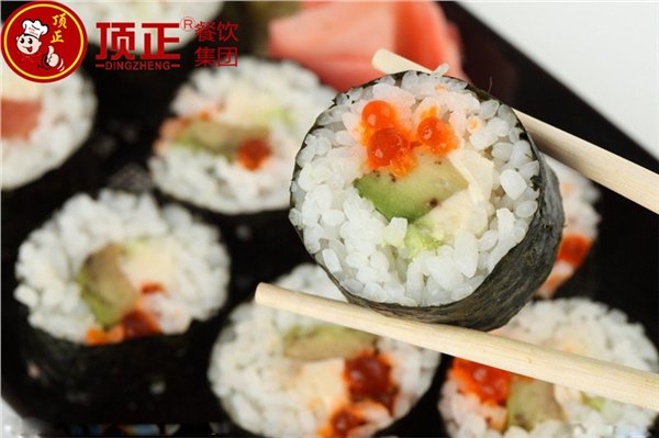 昆明顶正小吃培训学校寿司制作视频寿司做法大全