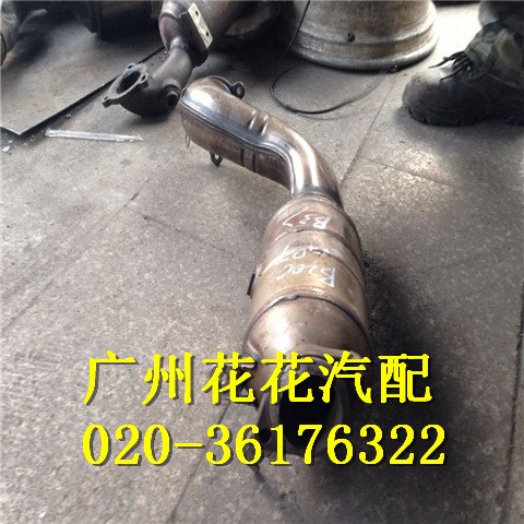 保时捷卡宴中网/叶子板拆车件