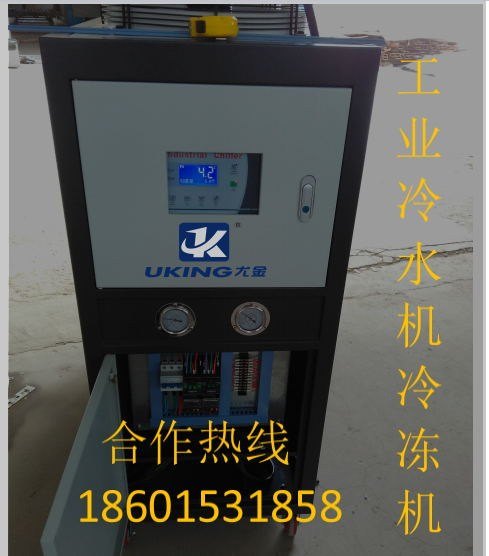 七台河连云港南通抗腐蚀冷水机耐酸碱冷水机防锈冷冻机什么牌子好 尤金工业