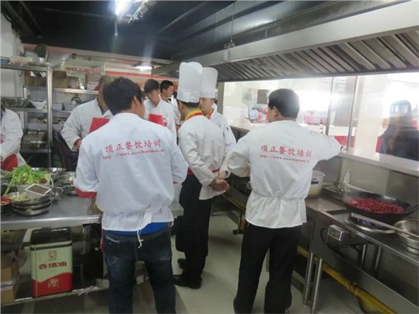 昆明顶正小吃培训学校蛋糕学习蛋糕学习价格