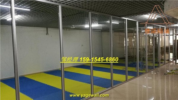 成品铝合金玻璃隔墙广州