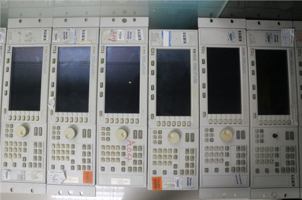Agilent E4421B信号发生器